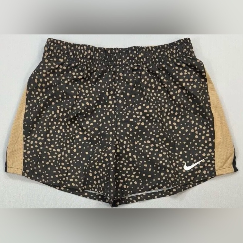 Girl’s Nike Youth Standard Dri-Fit training shorts